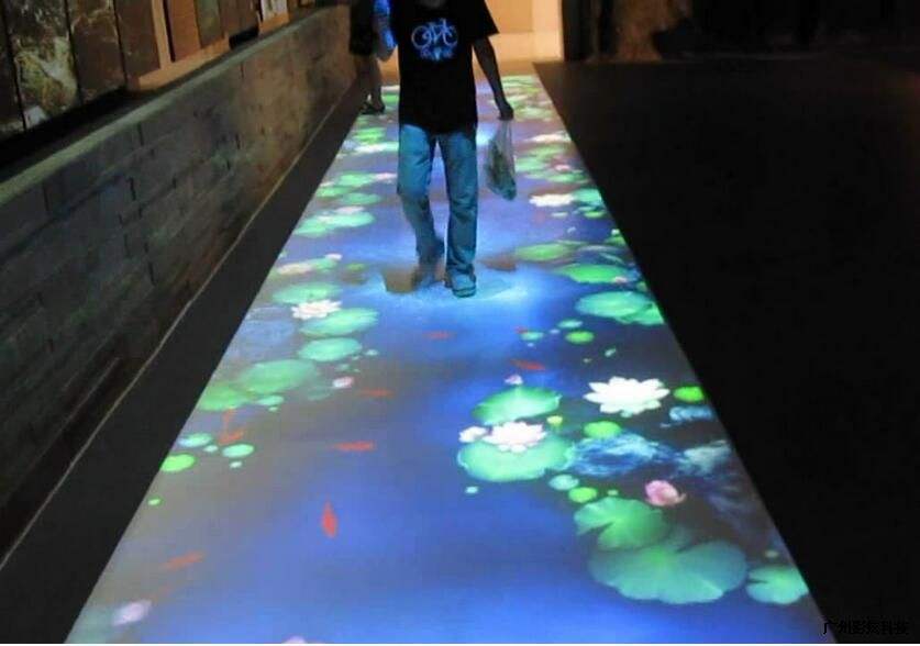 什么是地面互动投影系统？